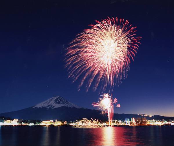 河口湖冬花火.jpg